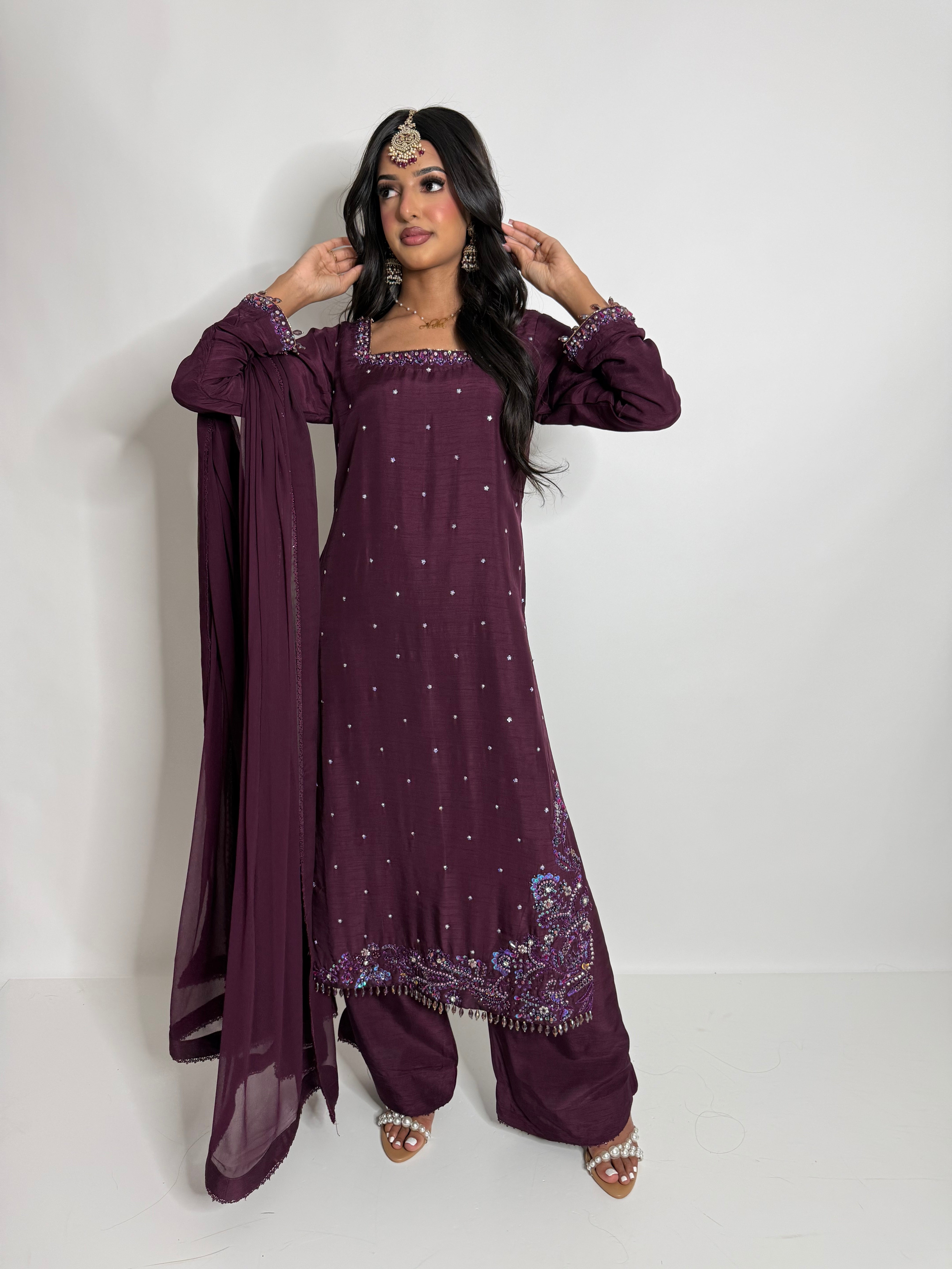 Nooré Aubergine | Luxury Plum Embellished Pakistani Occasionwear