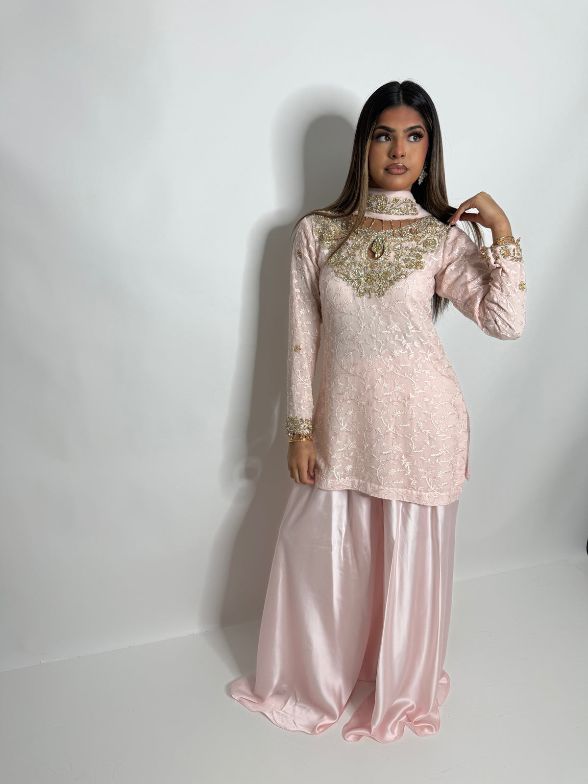 Liyana Blush Étoile