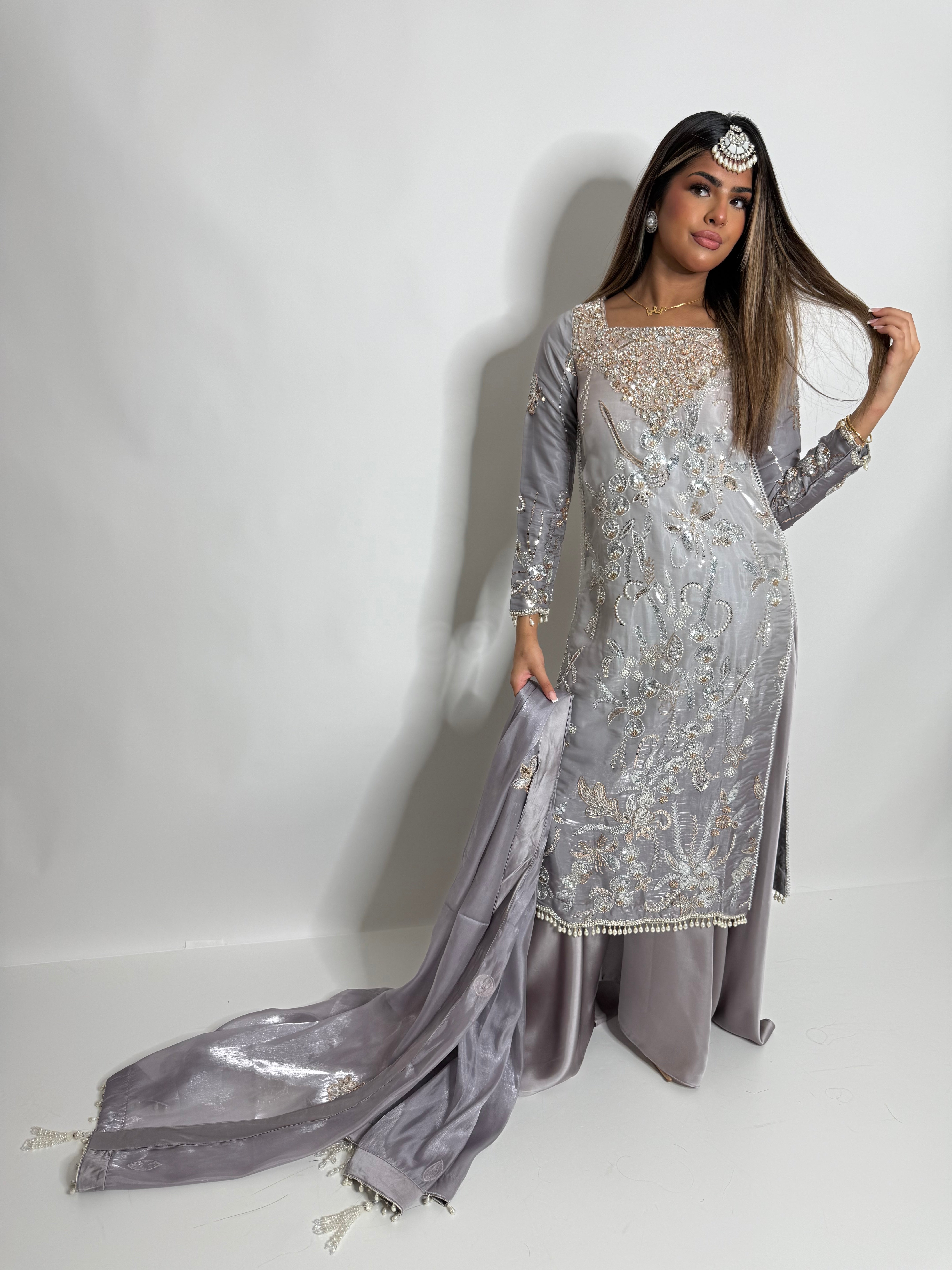 FALAK ARA | LUXURY PAKISTANI SOFT LAVENDER HAND EMBROIDERED SILK SHARARA SUIT UK | WEDDING GUEST, EID & PARTY WEAR