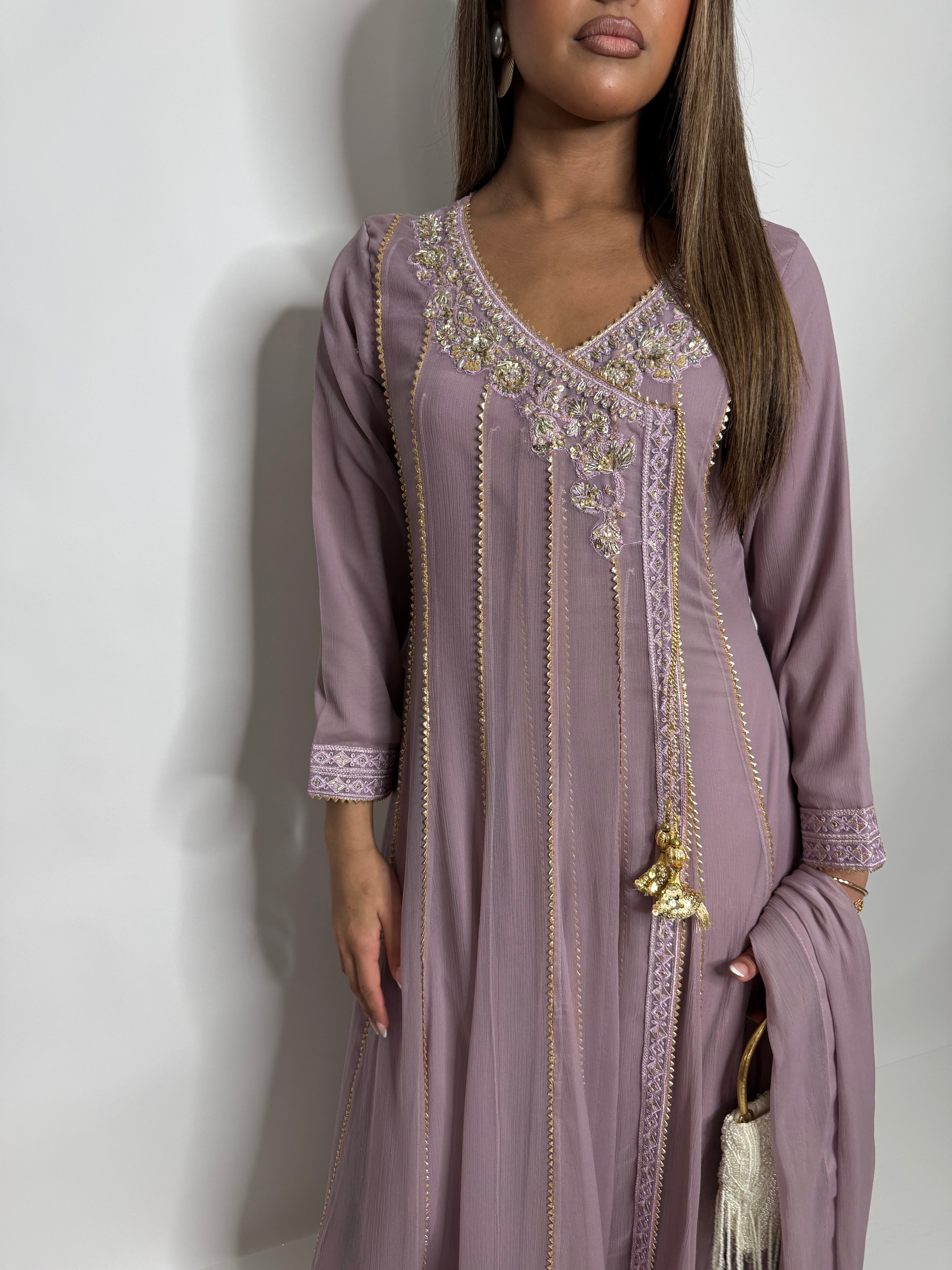 LILAC EMBROIDERED THREE PIECE SUIT UK | THE MEHR SOLÈNE