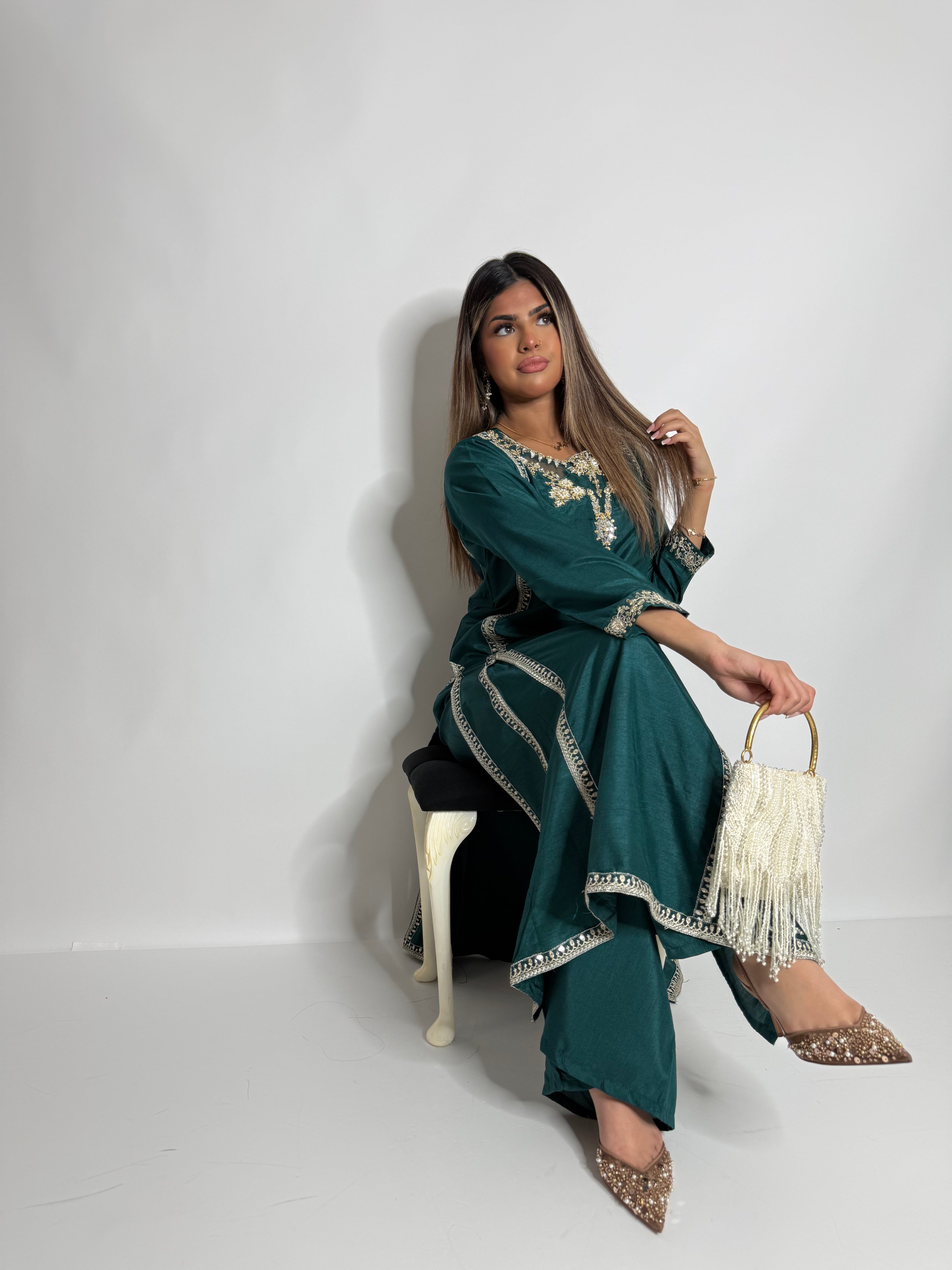 Mehr-e-Zamrud | Luxury Pakistani Emerald Green 3 Piece Suit UK | Wedding Guest, Eid & Party Wear