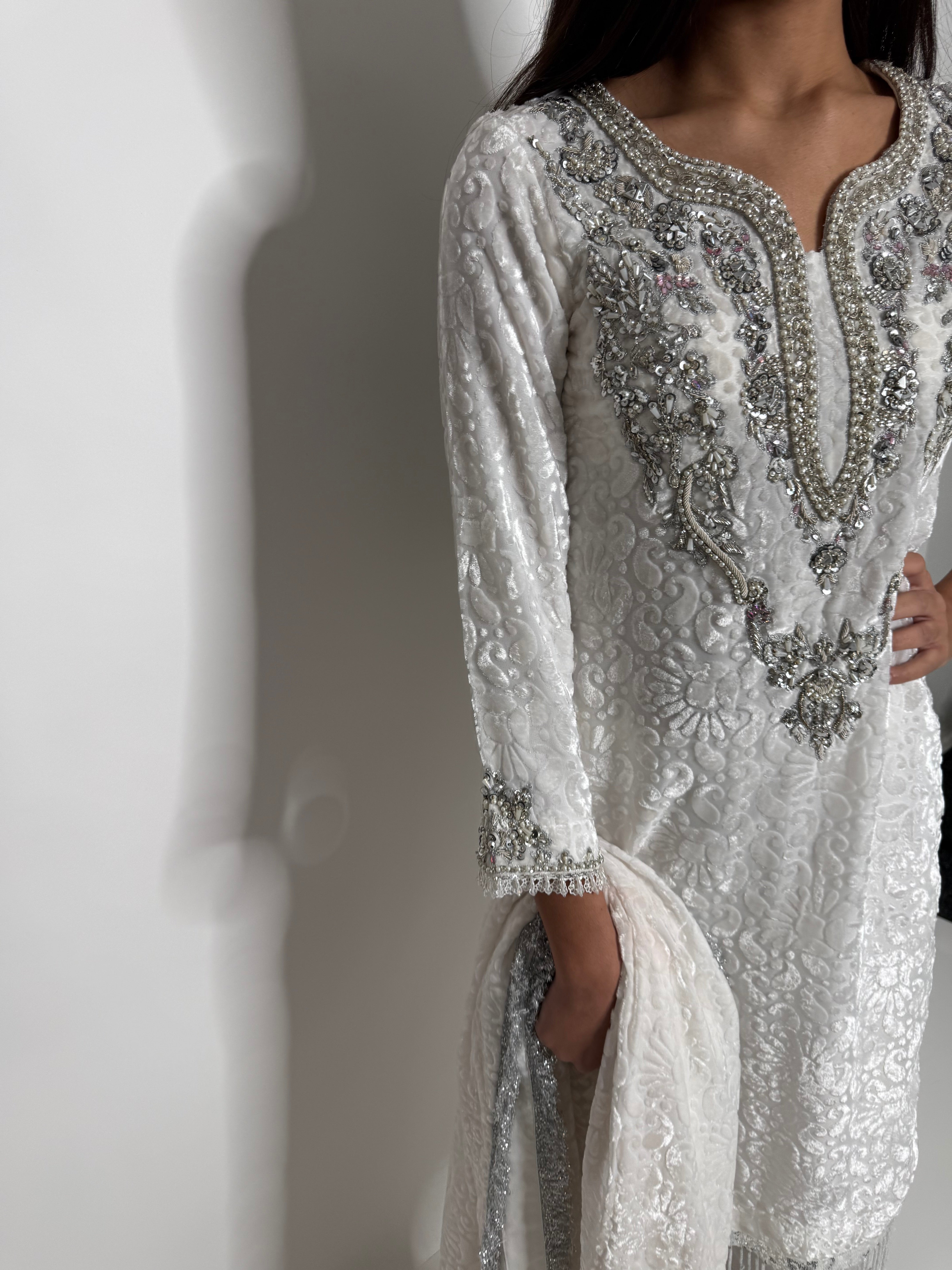 White Palachi Three Piece Suit UK | The Valmont