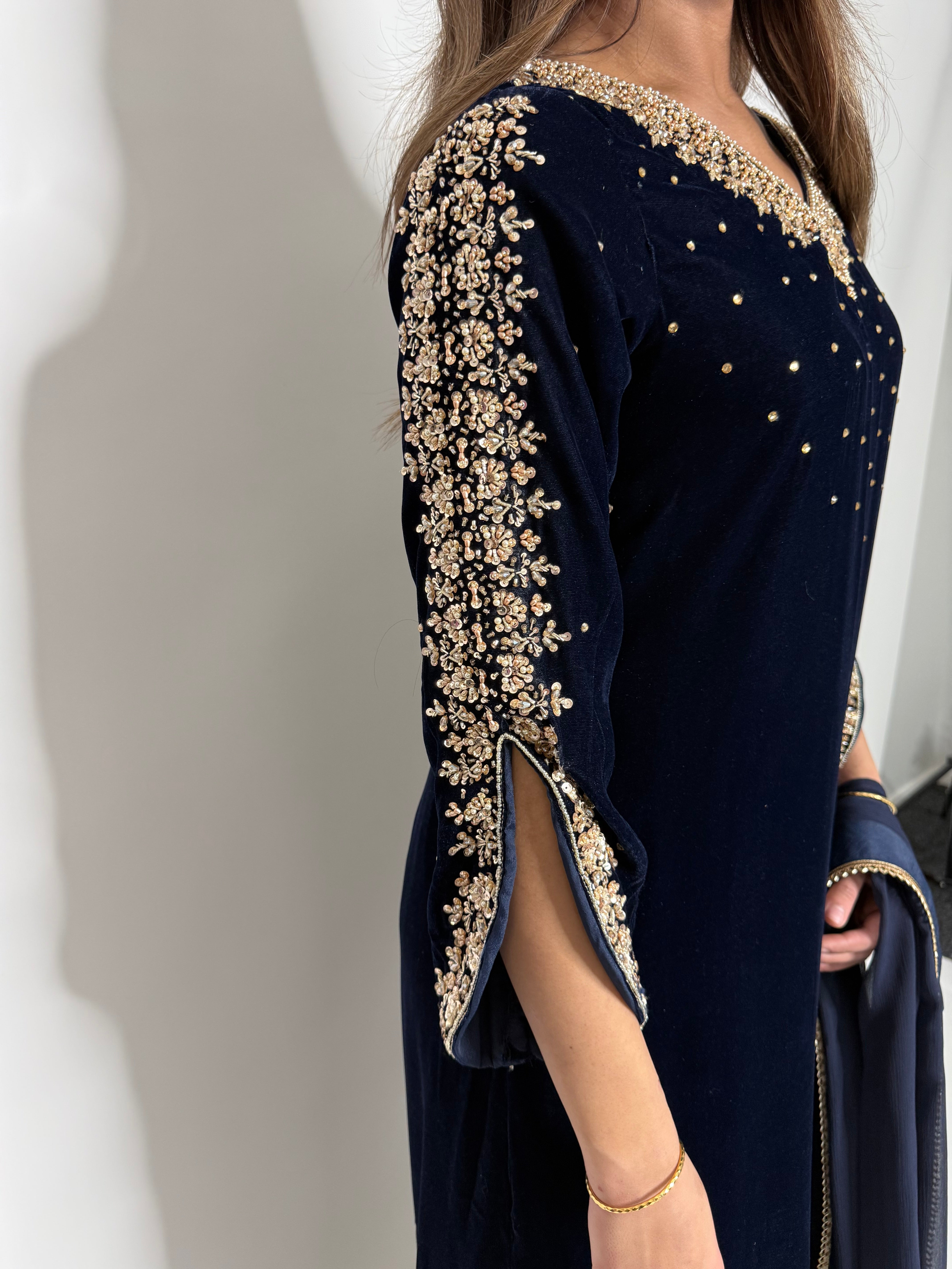Midnight Navy Velvet Kaftan Three Piece Suit UK | The Évariste
