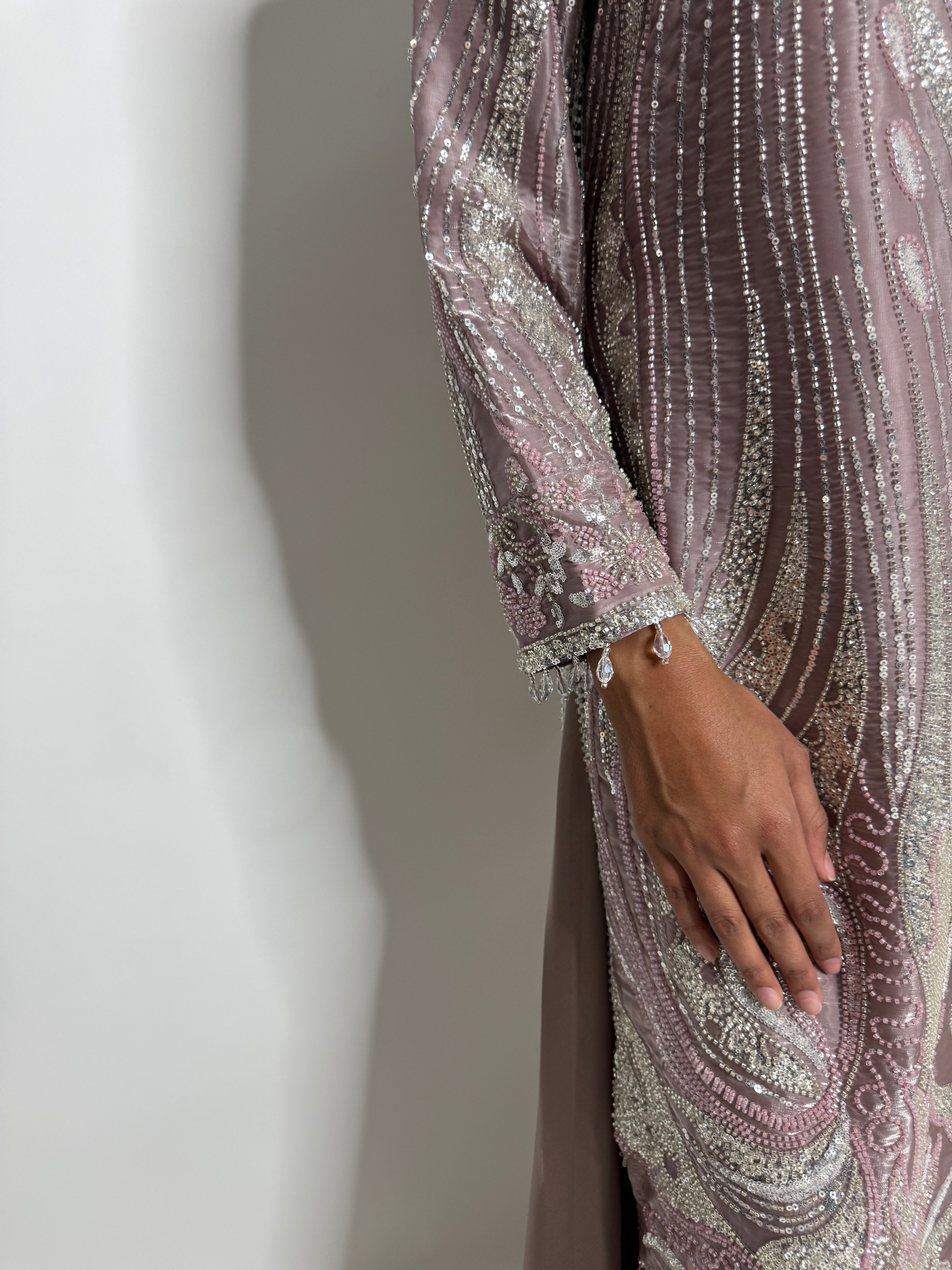 MAHNOOR | ANTIQUE LILAC PEARL FORMAL