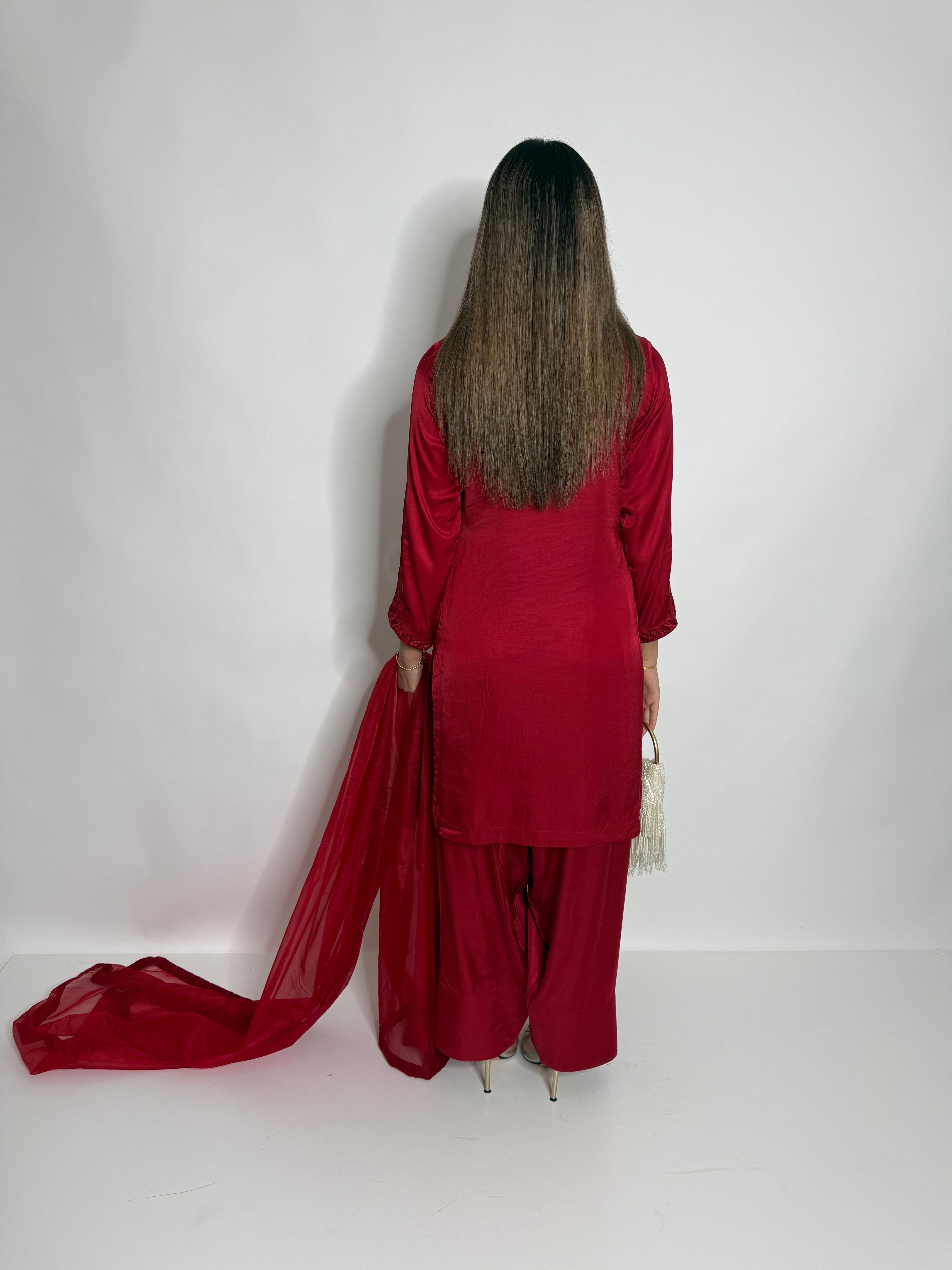 Crimson Étoile Silk Farshi Three Piece Suit UK