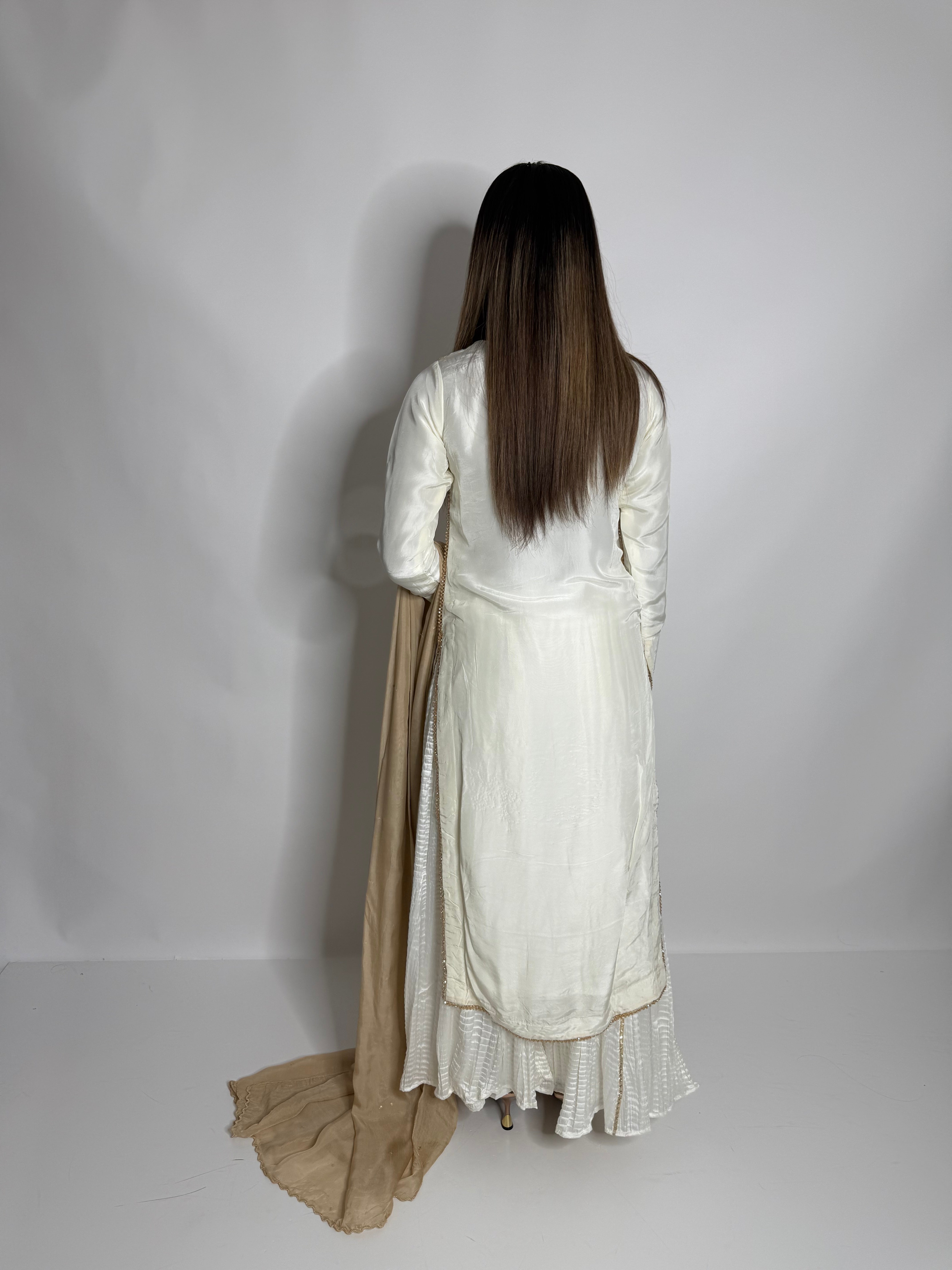 Aurelia Noor Pakistani Suit