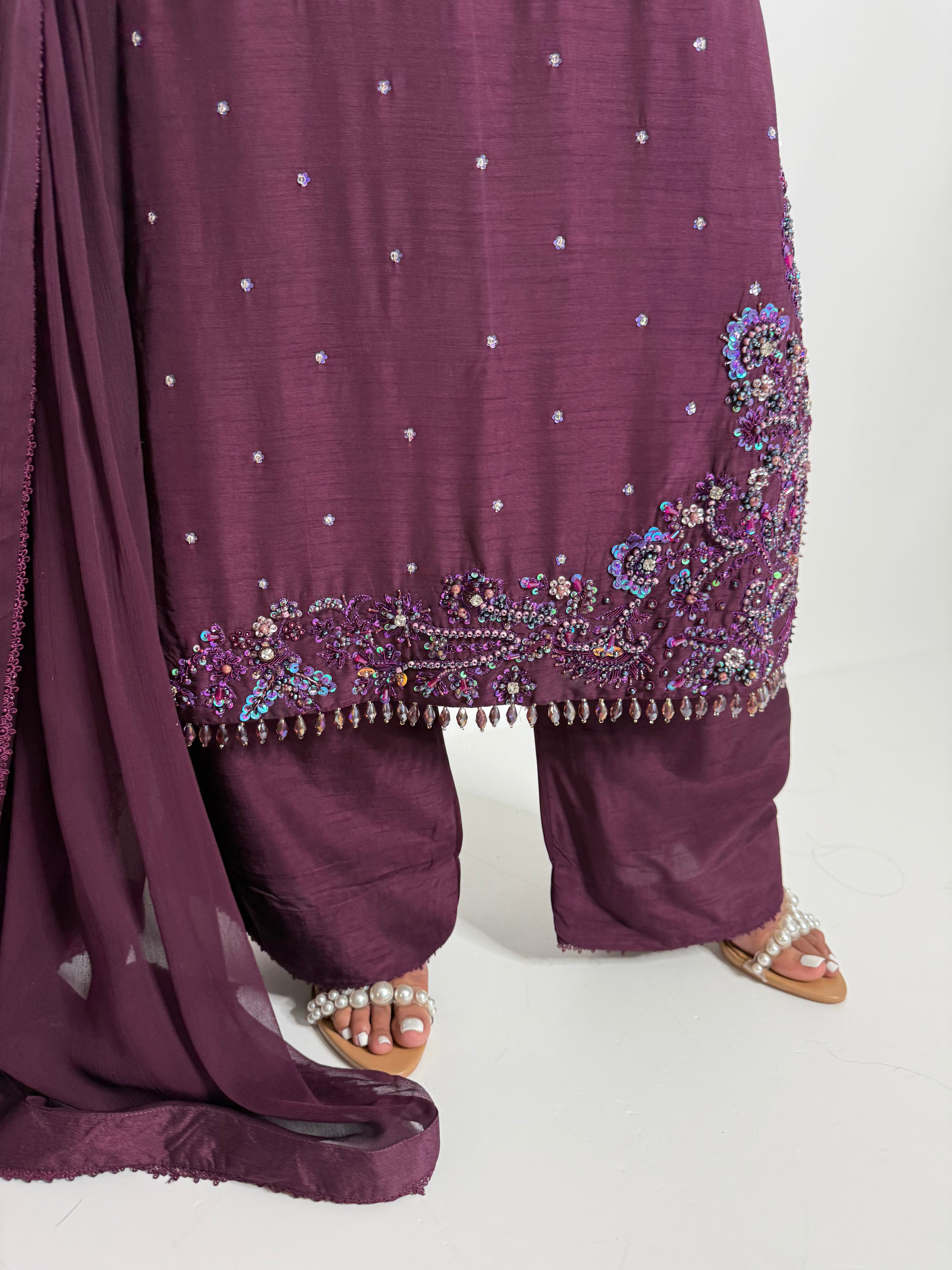 Nooré Aubergine | Luxury Plum Embellished Pakistani Occasionwear