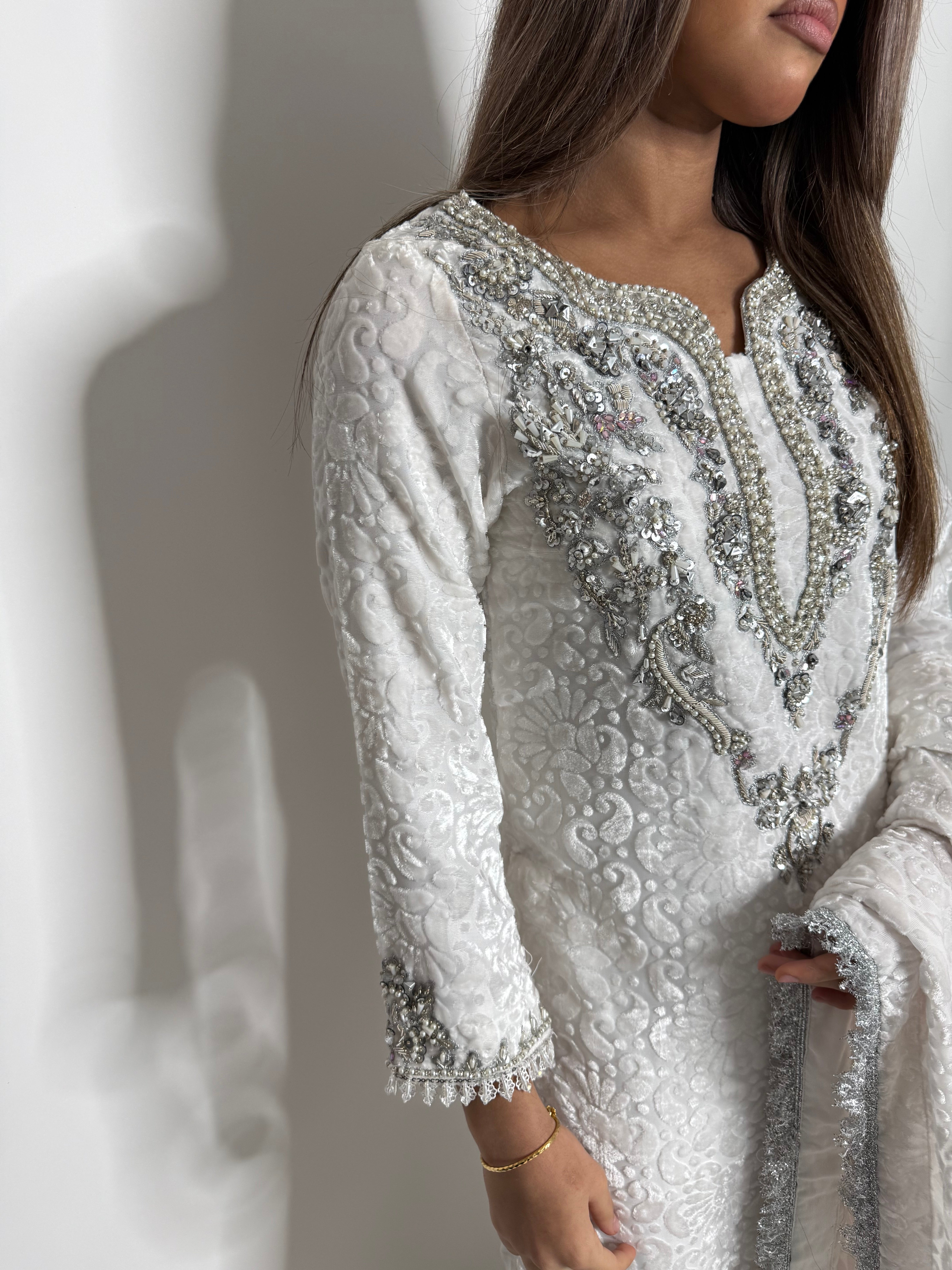White Palachi Three Piece Suit UK | The Valmont