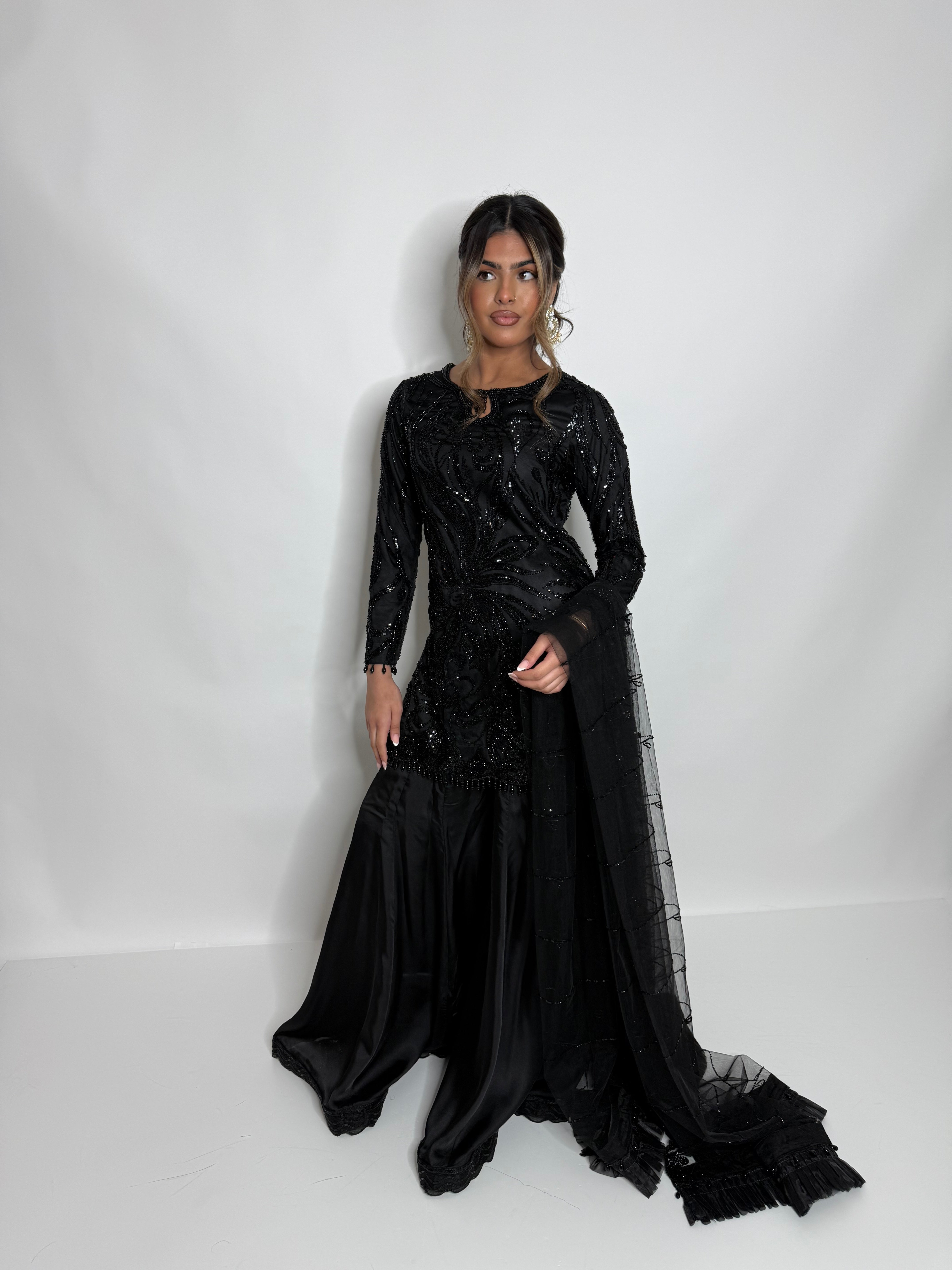 BLACK CUTDANA SHORT SHIRT SHARARA SUIT UK | THE ZAYELA NYX
