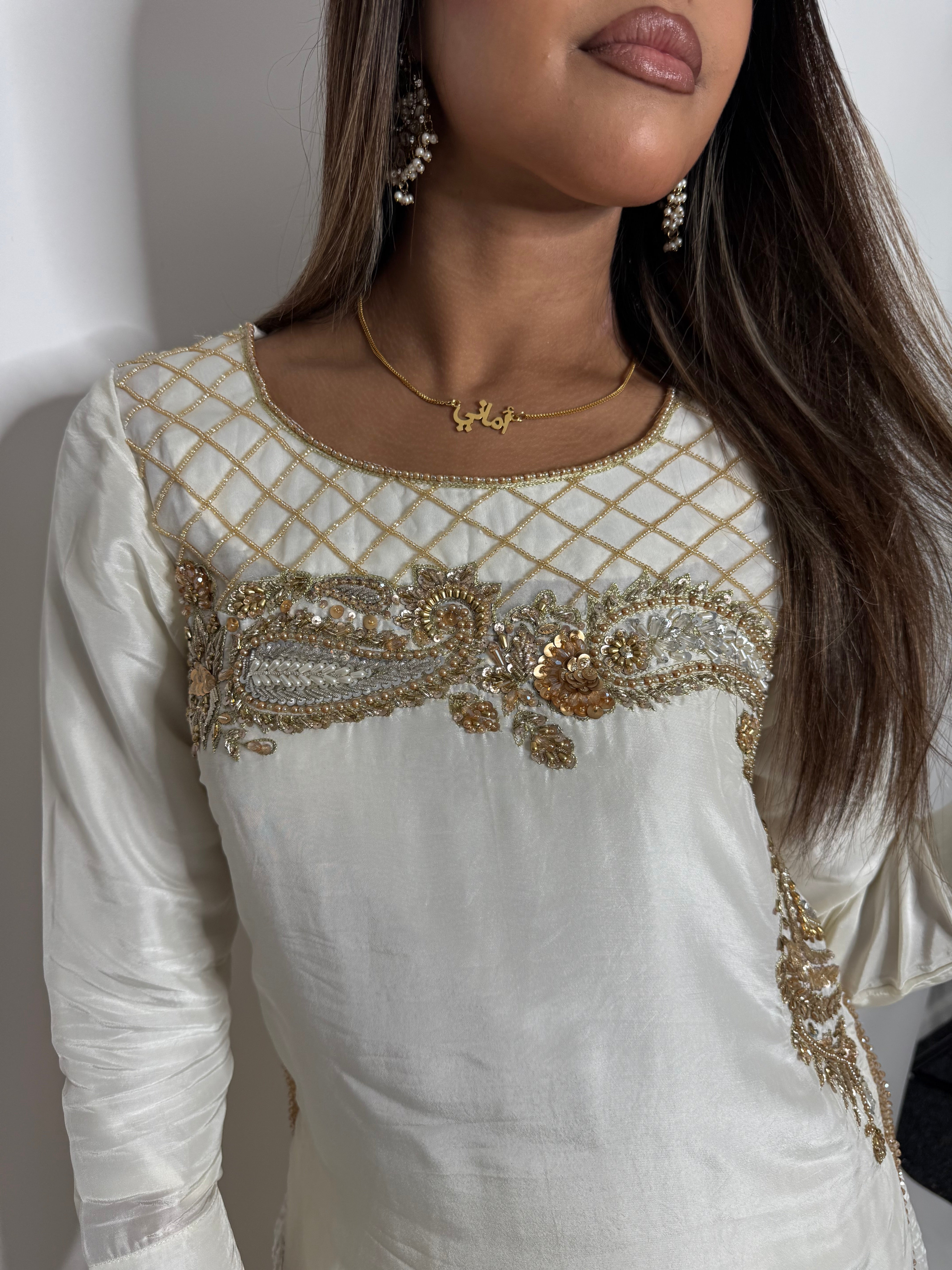 Aurelia Noor Pakistani Suit