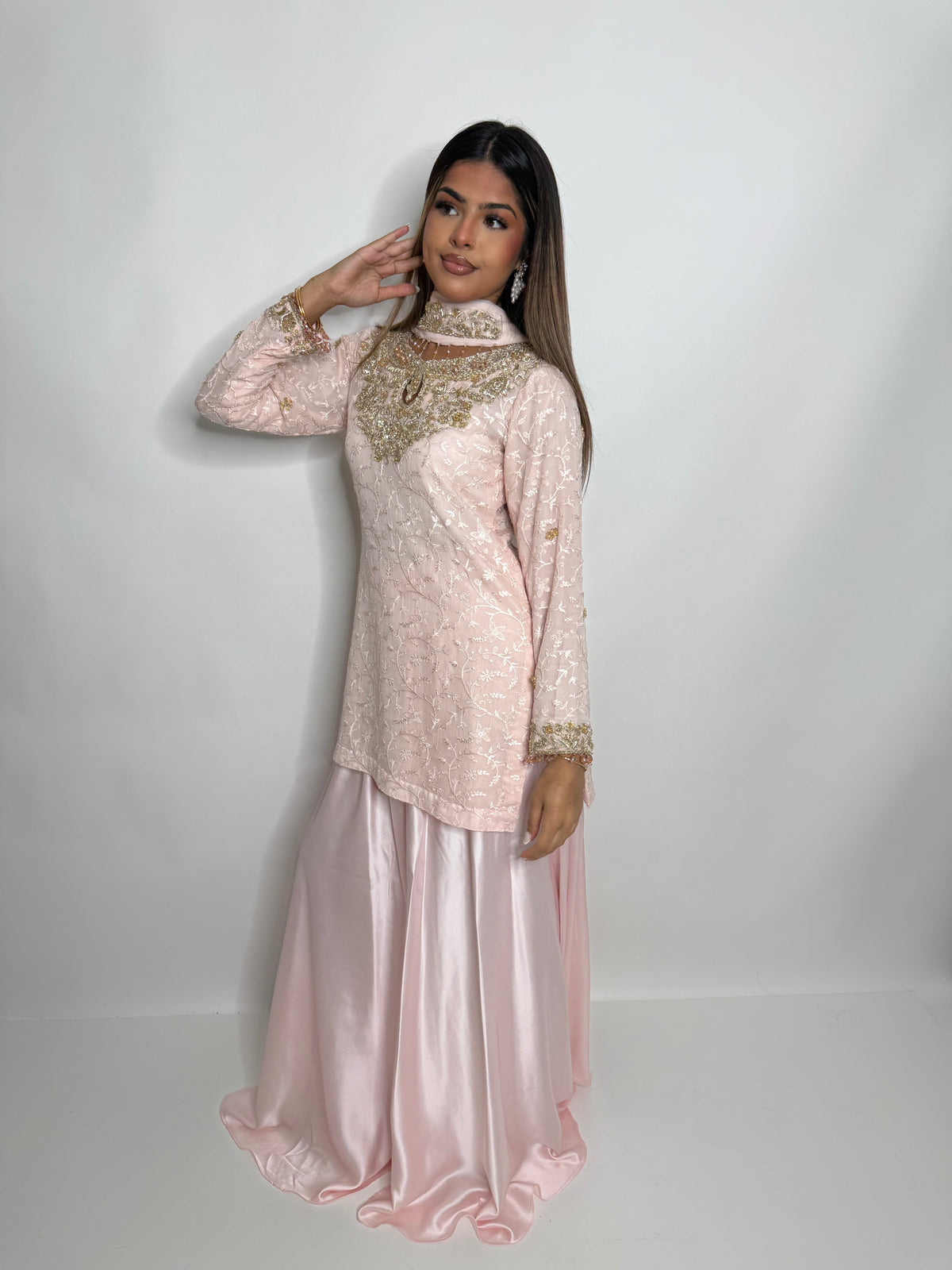Liyana Blush Étoile