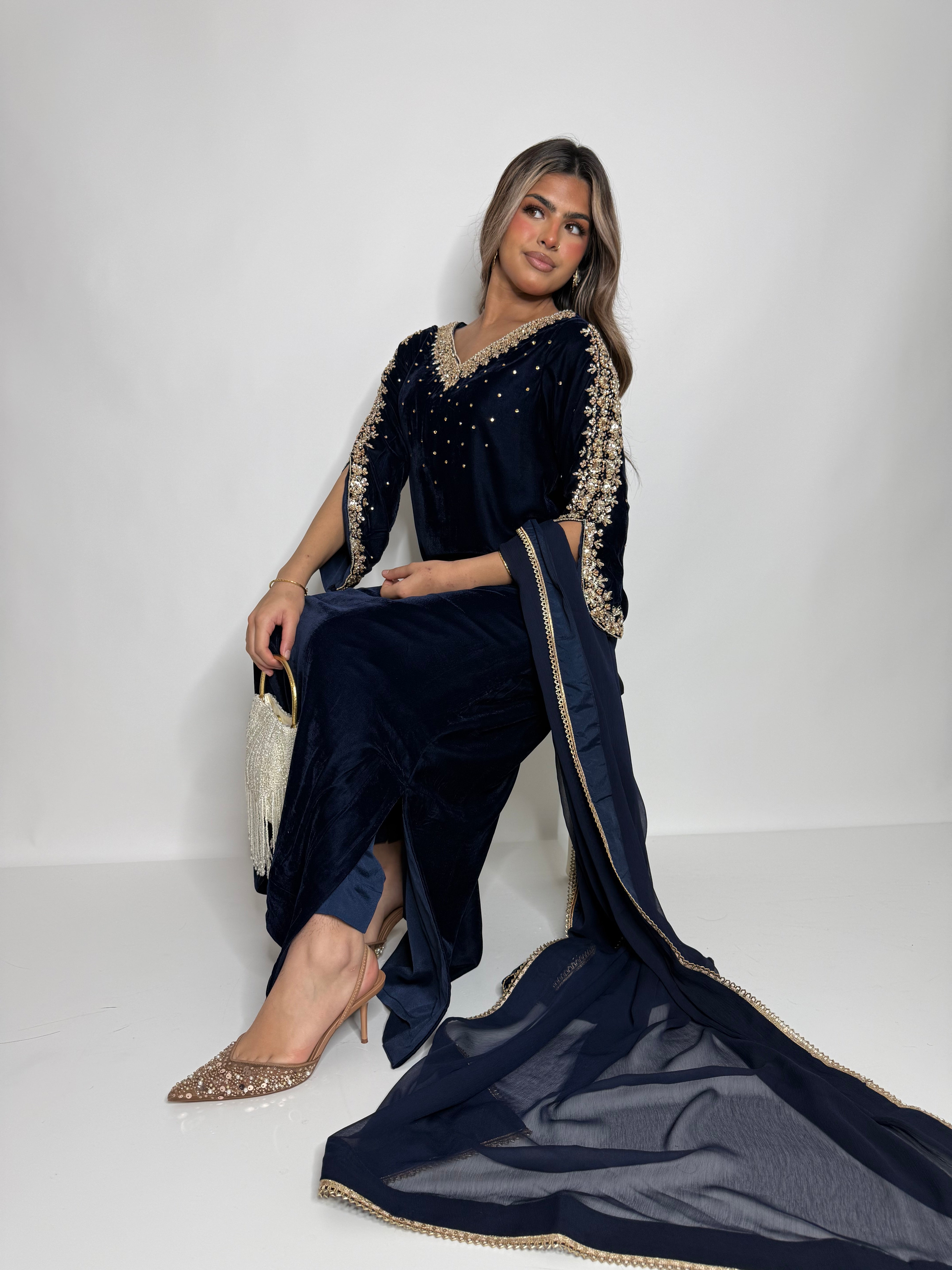Midnight Navy Velvet Kaftan Three Piece Suit UK | The Évariste
