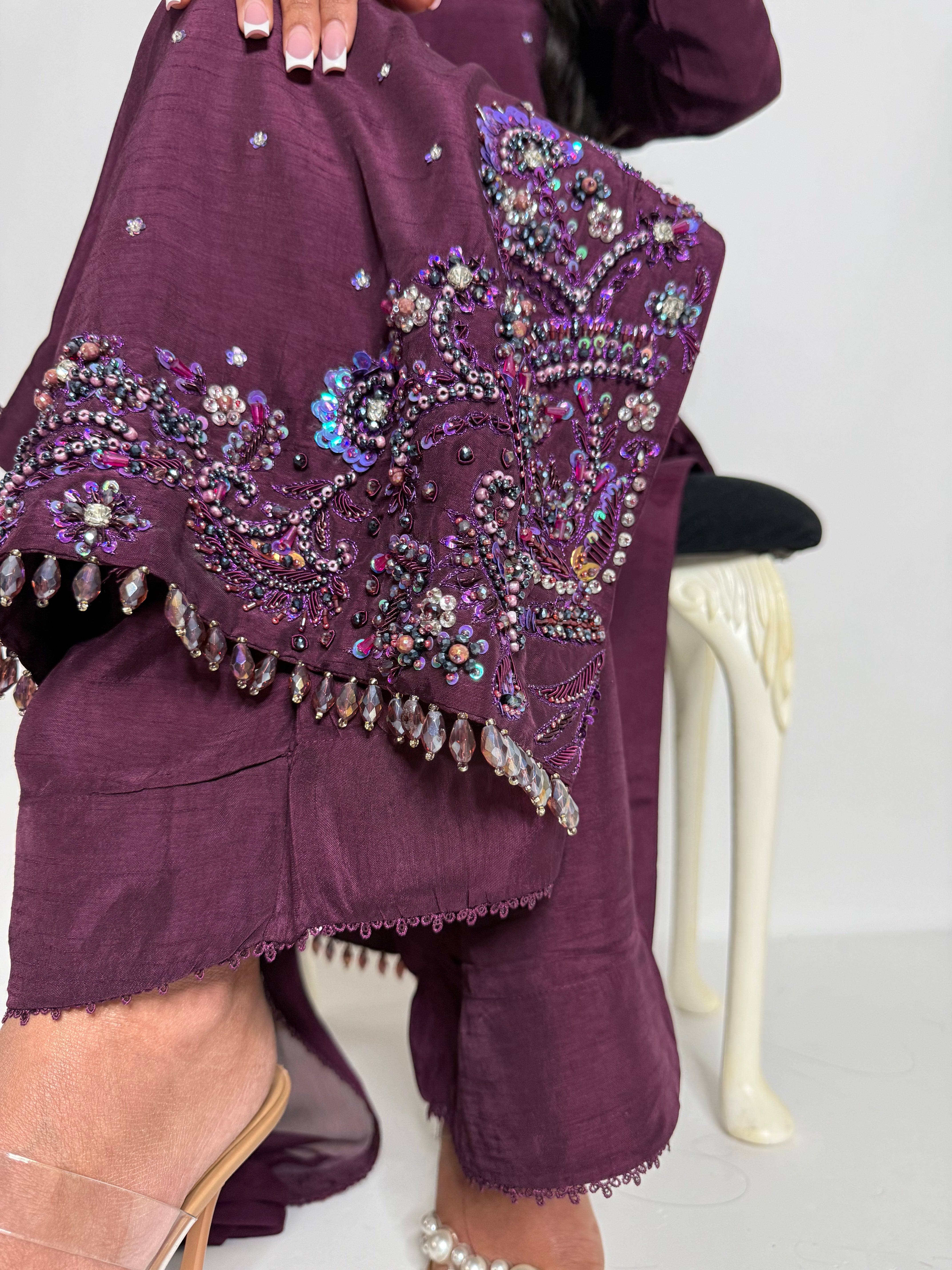 Nooré Aubergine | Luxury Plum Embellished Pakistani Occasionwear