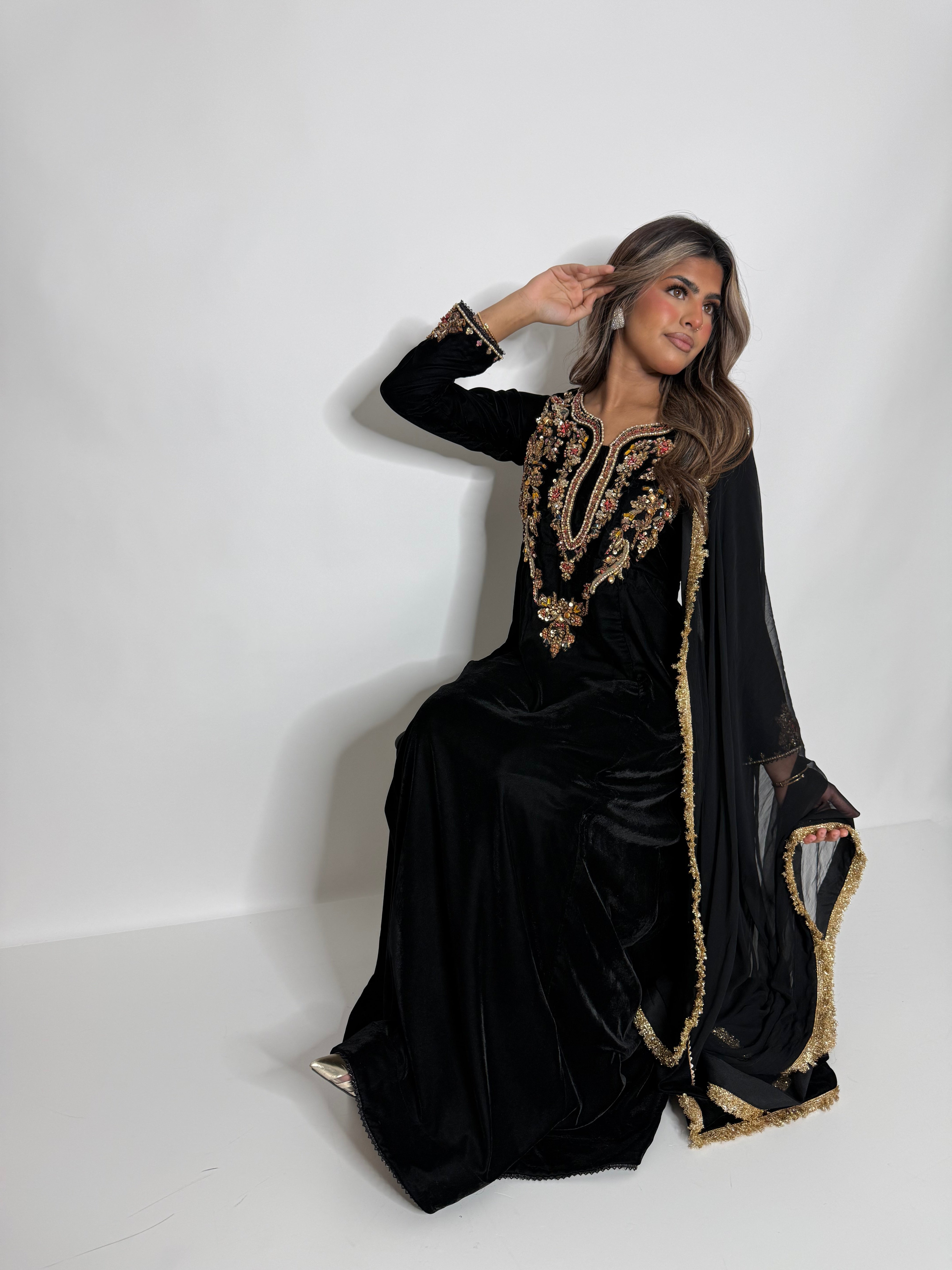 Midnight Velvet Dress UK | The Bellanova