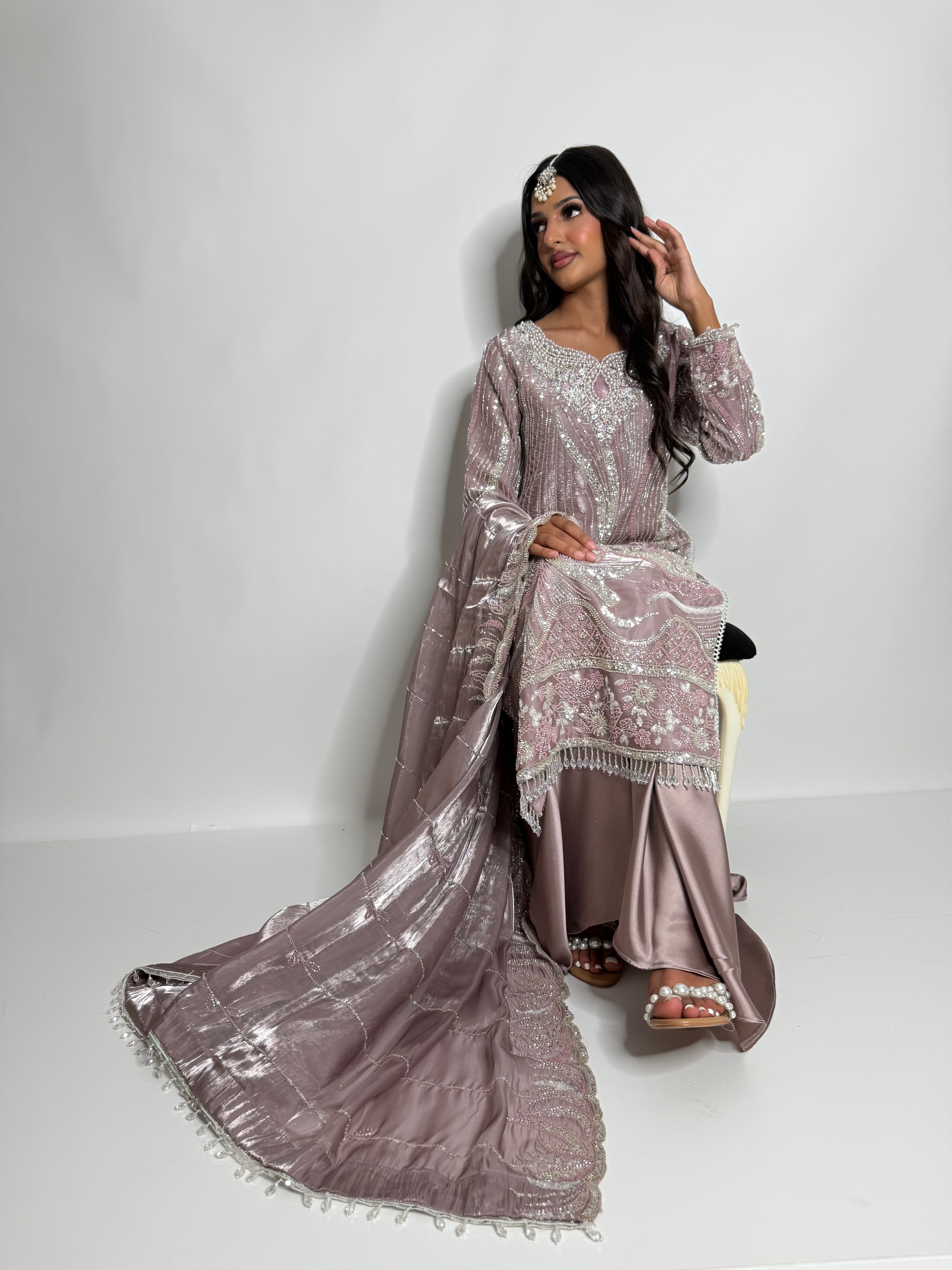 MAHNOOR | ANTIQUE LILAC PEARL FORMAL