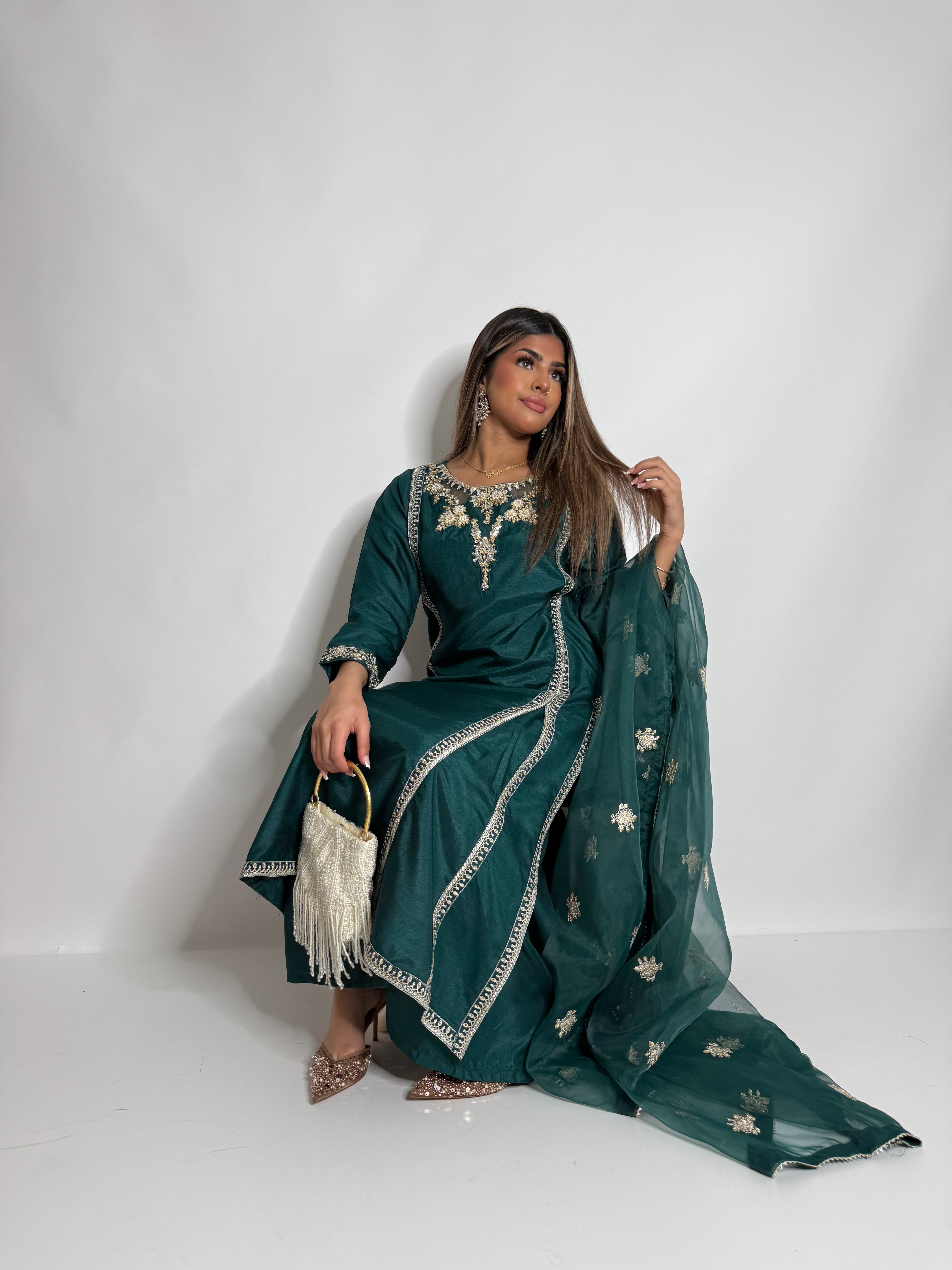 Mehr-e-Zamrud | Luxury Pakistani Emerald Green 3 Piece Suit UK | Wedding Guest, Eid & Party Wear