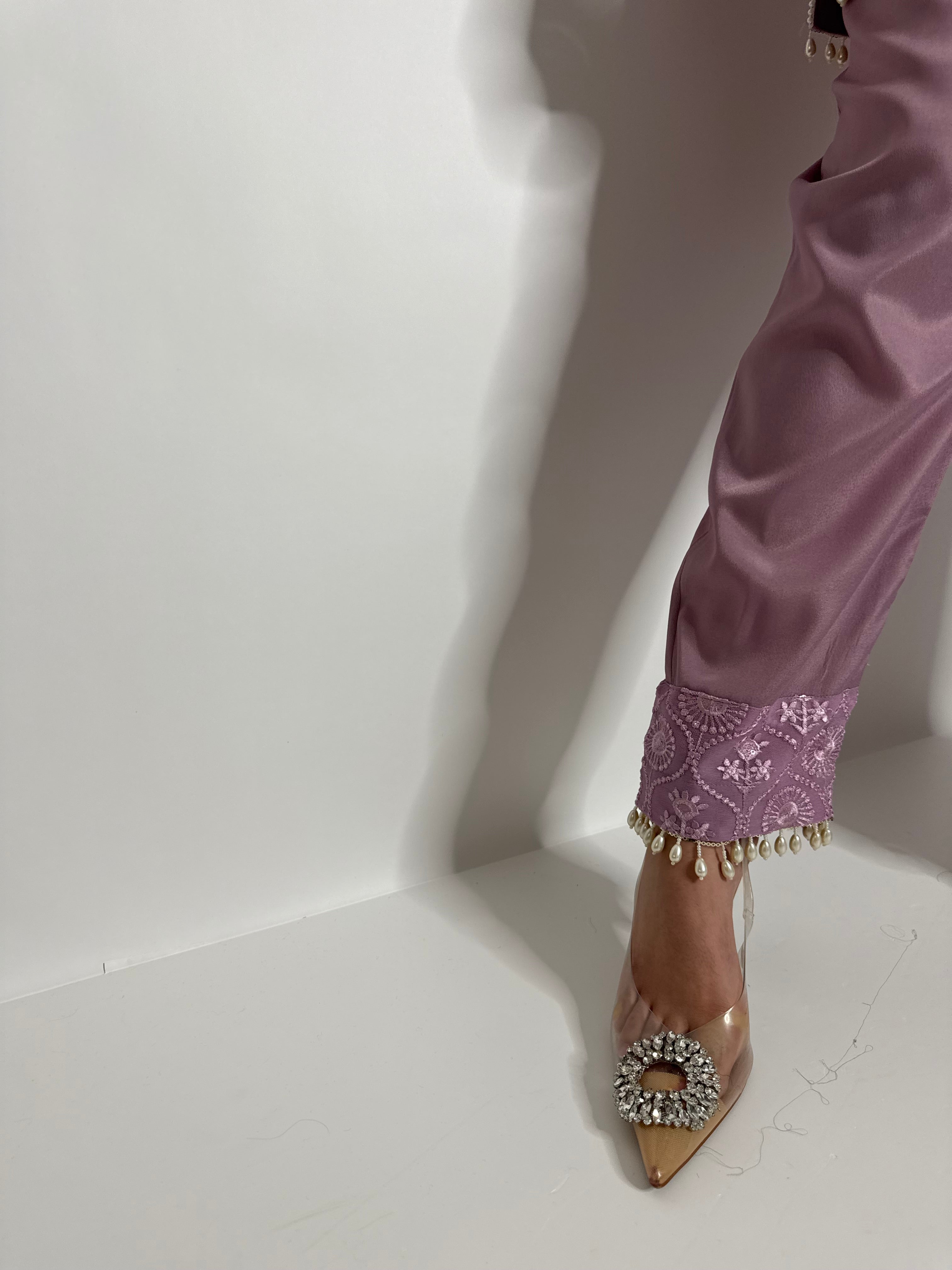 AYZEL | LUXURY PAKISTANI DUSTY MAUVE HAND EMBROIDERED 3 PIECE SUIT UK | WEDDING GUEST, EID & PARTY WEAR