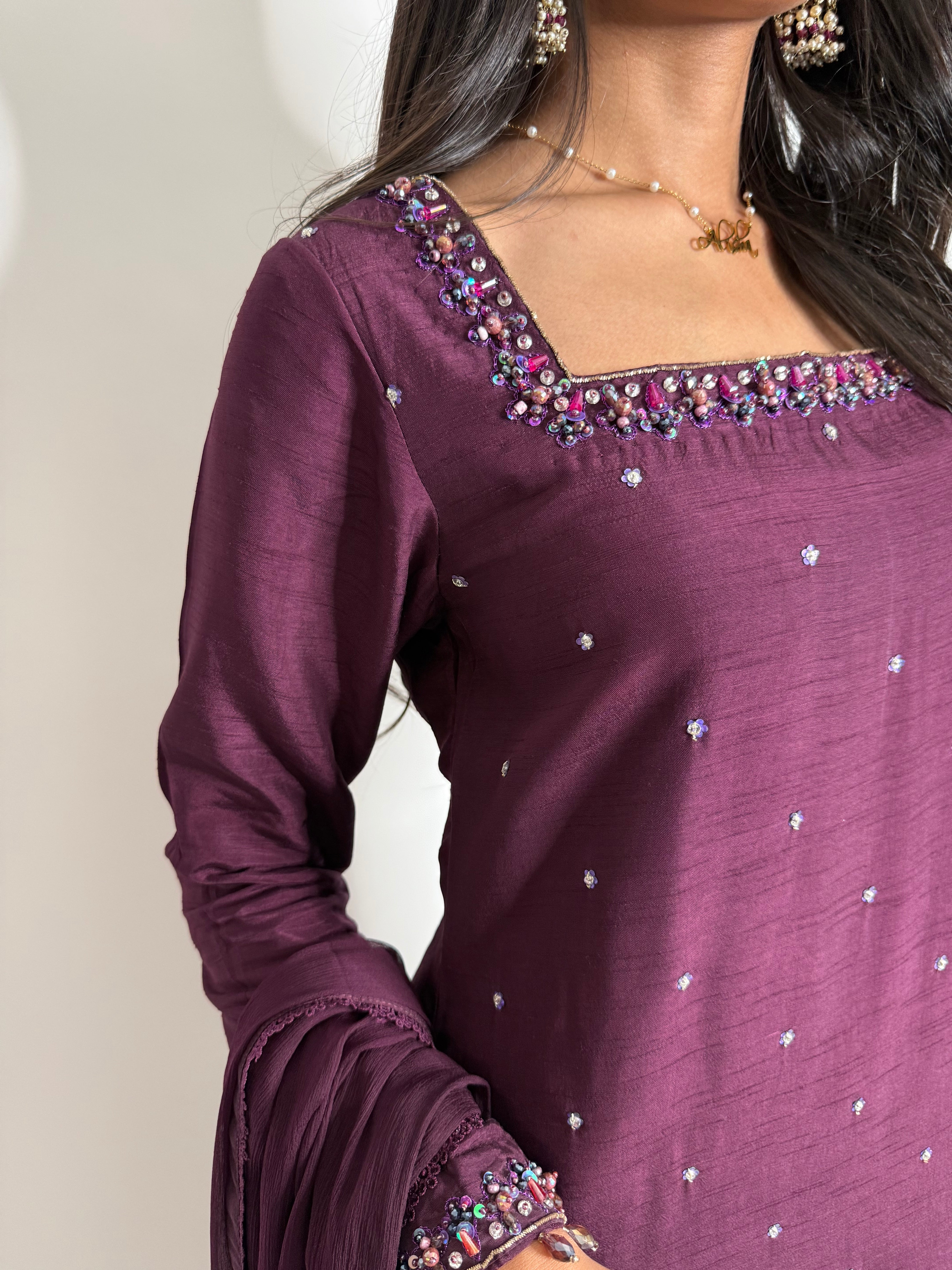 Nooré Aubergine | Luxury Plum Embellished Pakistani Occasionwear