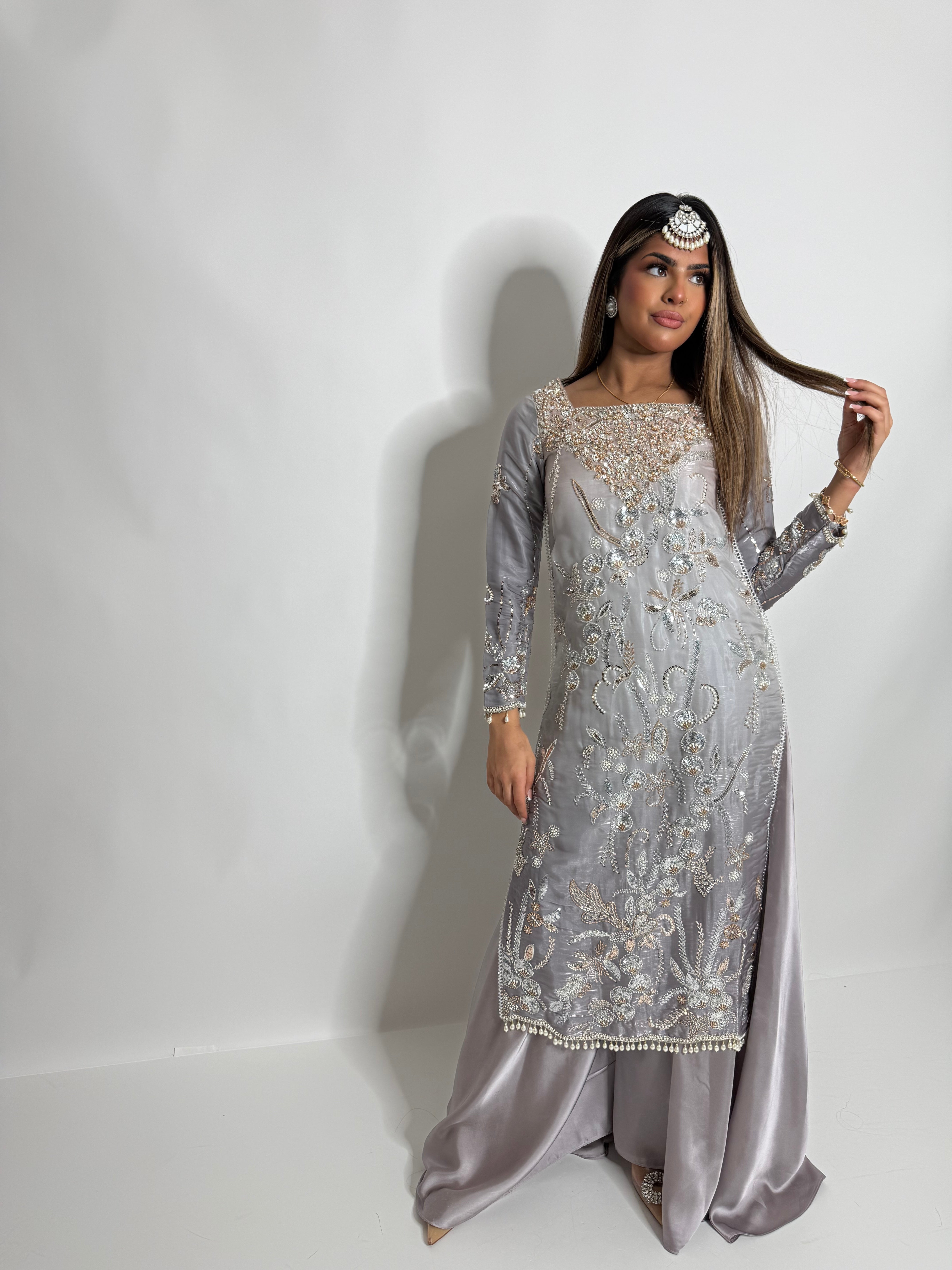 FALAK ARA | LUXURY PAKISTANI SOFT LAVENDER HAND EMBROIDERED SILK SHARARA SUIT UK | WEDDING GUEST, EID & PARTY WEAR