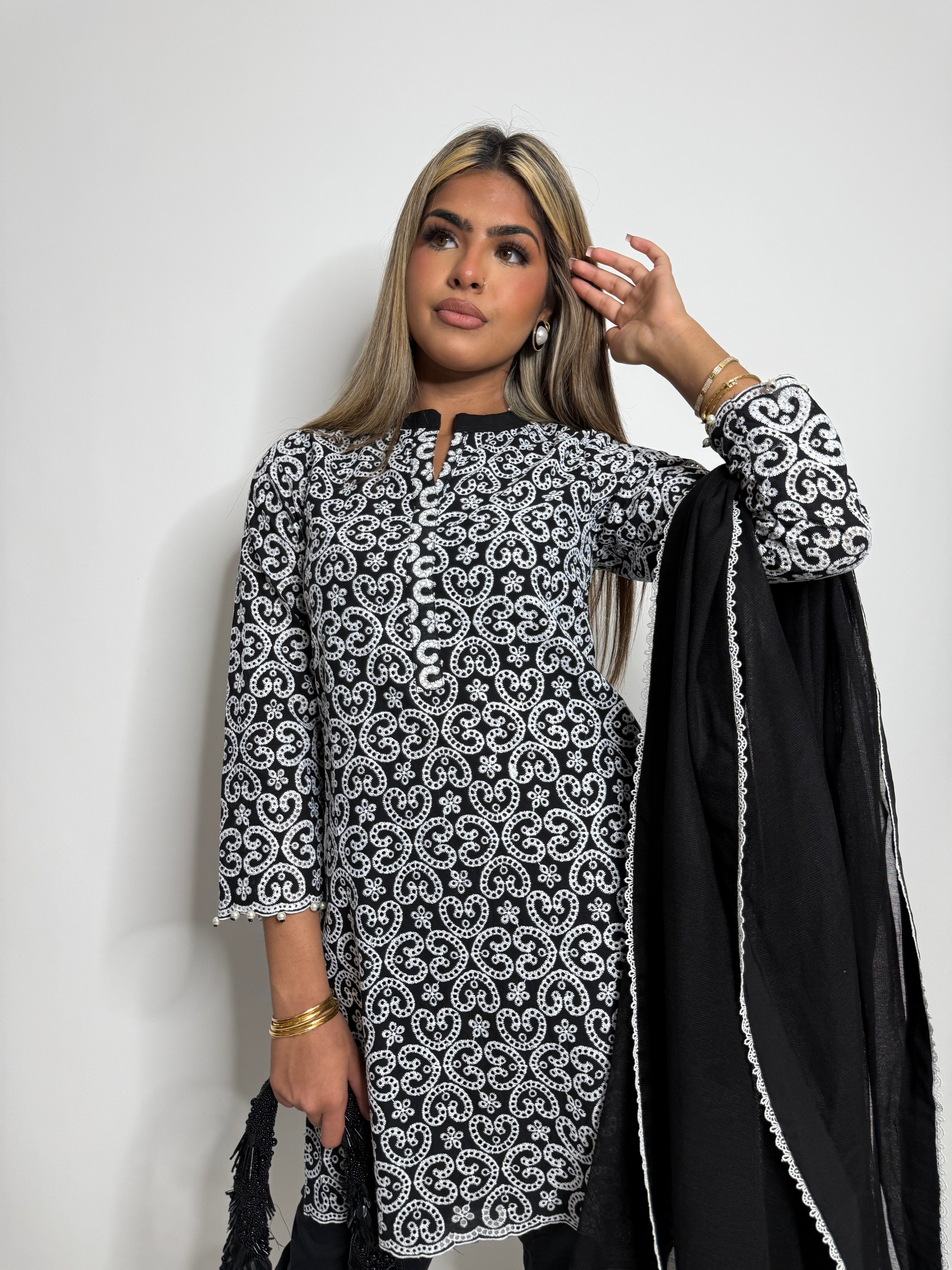 Noir Élise | Mono Casual Kameez 3 Piece Set